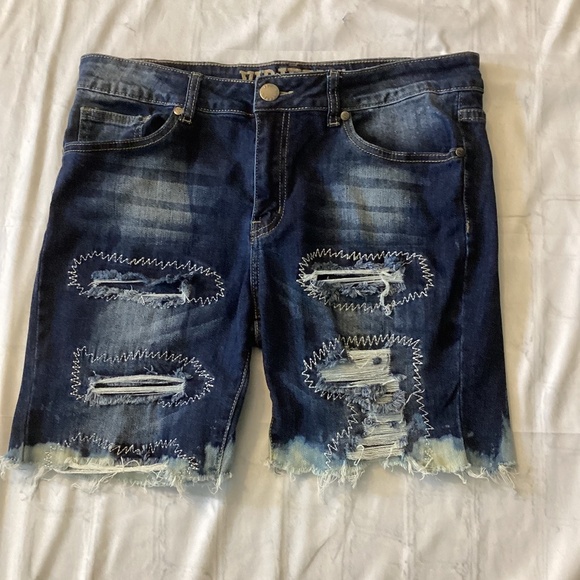 V I P JEANS Pants - VIP DISTRESSED REPAIR DENIM SHORTS  ( Size: 13/14) ( Multi Color Blu)  PREOWNED